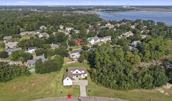 407 Goose Pointe Blvd, Biloxi, MS 39531