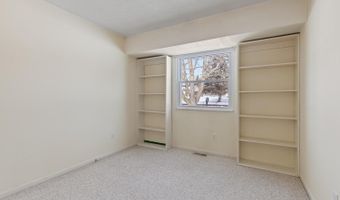 3123 N Hills Blvd, Adrian, MI 49221