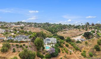 3196 Crystal Ct, Escondido, CA 92025
