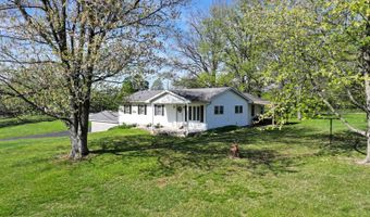 227 S. Seventh St, Albion, IL 62806