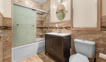 13 W 27TH St 2, Bayonne, NJ 07002