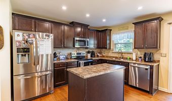 27 Ravencrest Dr, Anderson, SC 29621