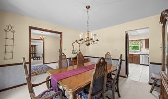 1507 W Plymouth Dr, Arlington Heights, IL 60004