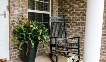 221 Creekside Dr, Arnoldsville, GA 30619