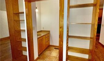 345 Three Oaks Dr, Athens, GA 30607