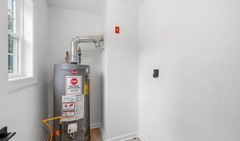 406 3RD St, Atco, NJ 08004