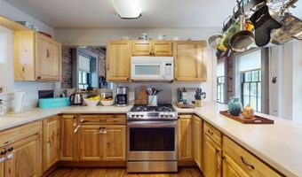 5 Pearl St, Brandon, VT 05733