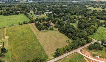 2017 E Chestnut Ave, Arkansas City, KS 67005