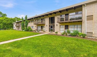 4961 AMERICANA Dr 208, Annandale, VA 22003
