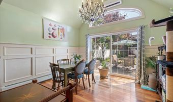 45 County Line Rd, Amityville, NY 11701