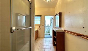 82-5960 WAKIDA Dr, Captain Cook, HI 96704