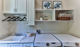 130 NE Crystal St, Crystal River, FL 34428