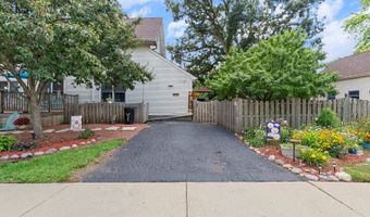 1084 Main St, Antioch, IL 60002