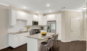 23275 MILLTOWN KNOLL Sq 111, Ashburn, VA 20148