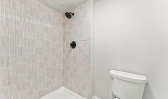 4500 S FOUR MILE RUN Dr 1113, Arlington, VA 22204