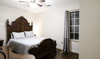 6437 INNISWOOD Dr, Bartlett, TN 38135