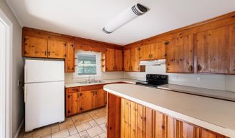 4550 Pumping Station Rd, Appomattox, VA 24522