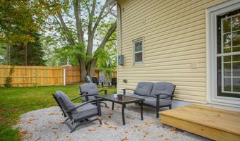 73733 Superior St, South Haven, MI 49090