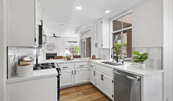 3581 Cameo Dr 35, Oceanside, CA 92056