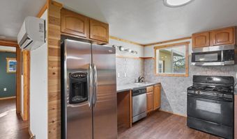 1005 W Brown St, Alpine, TX 79830
