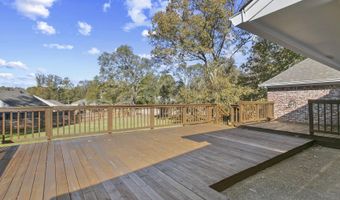 255 Cherry Bark Dr, Brandon, MS 39047