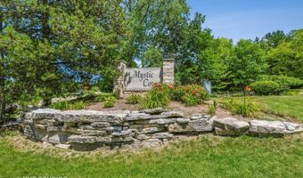 1201 Bayshore Dr, Antioch, IL 60002