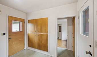 830 CHICAGO Ave, Bandon, OR 97411