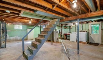 29 Fox Hill Rd, Billerica, MA 01821