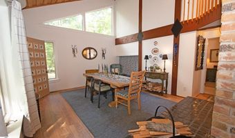 6001 S Hlavka Hls, Maple City, MI 49664