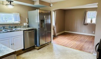 28 Mount Vernon Rd, Augusta, ME 04330