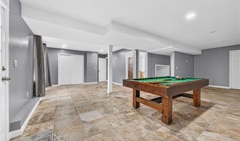 14 Longbrook Dr, Cumberland, RI 02864