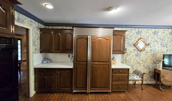 144 Barton North Dr, Ann Arbor, MI 48105