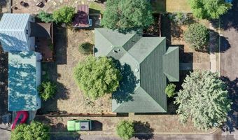 410 N 8th St 2, Alpine, TX 79830