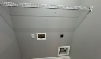 102 Alice Ct, Apex, NC 27502