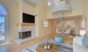 204 BELLEVUE Ct 204, Narragansett, RI 02882