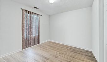 5703 Newnan Cir, Austell, GA 30106