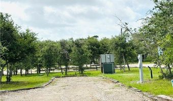 582 Adolfo Dr, Aransas Pass, TX 78336