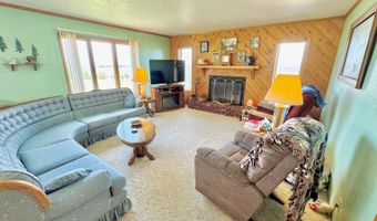 1204 3rd Ave NE, Bowman, ND 58623