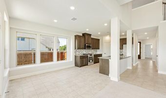 222 Shawnee Trl, Alvarado, TX 76009