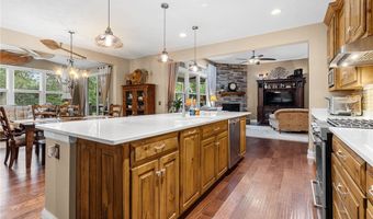7479 Montella Ave NW, Canal Fulton, OH 44614