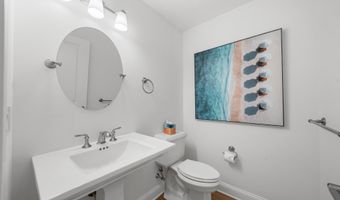 169 16th St, Avalon, NJ 08202