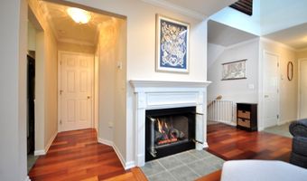202 Castlewood Dr 202, Bloomfield, CT 06002