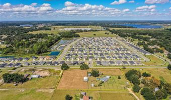 318 SKYBLUE Ln, Auburndale, FL 33823