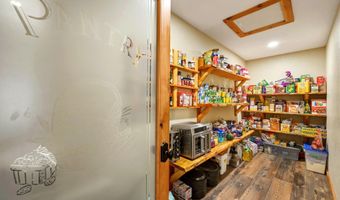 201 Flatiron Dr, Buffalo, WY 82834