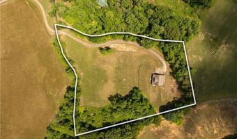 186 Pipers Creek Trl, Ararat, NC 27007