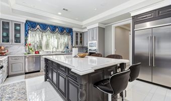 481 W Live Oak Ave, Arcadia, CA 91007