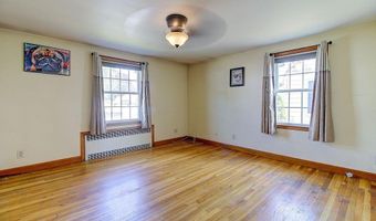 63 Ferncliff Ave, North Providence, RI 02911