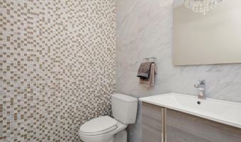 1 LAKE POTOMAC Ct, Potomac, MD 20854