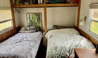 16749 Mush Run Rd, Athens, OH 45701