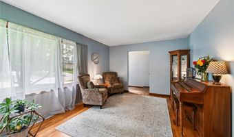 300 S Oak St, Anamosa, IA 52205